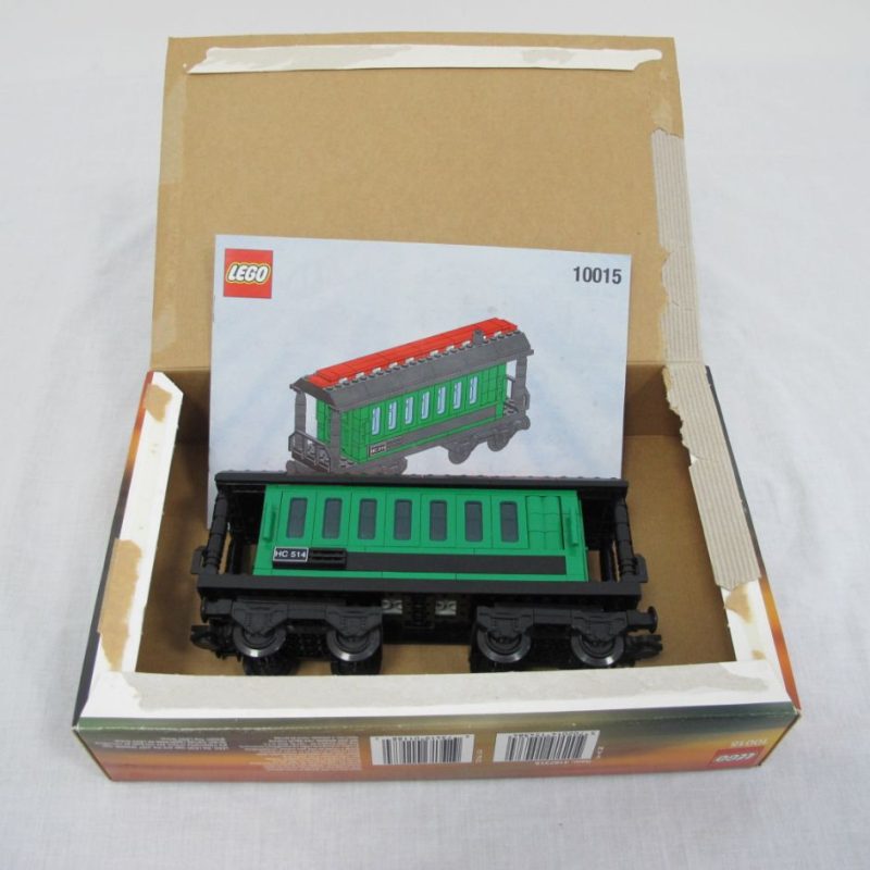 Passenger Wagon. Complete and with instructions and box