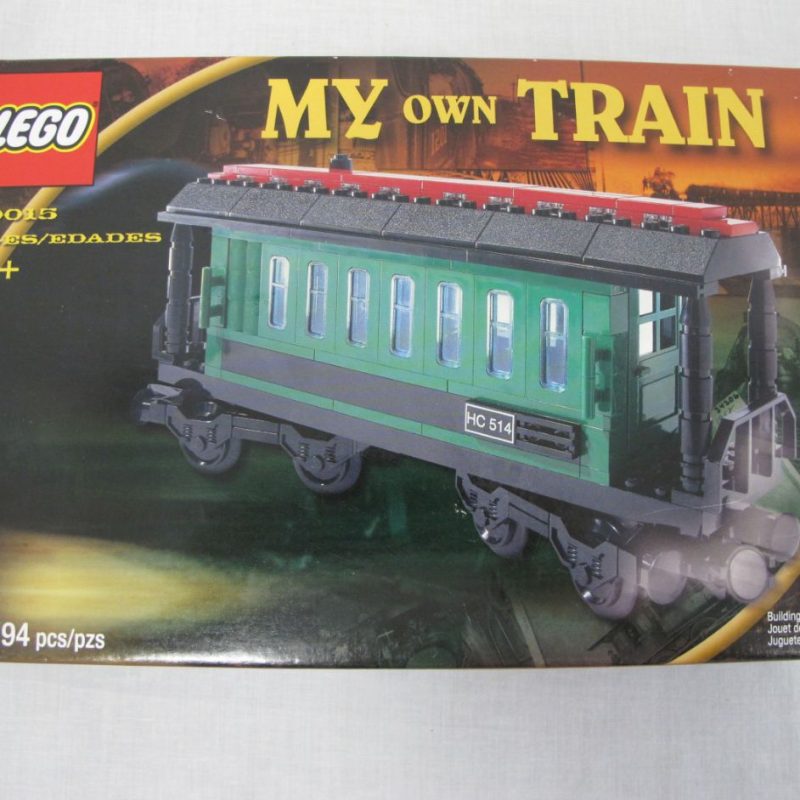 Passenger Wagon. Complete and with instructions and box