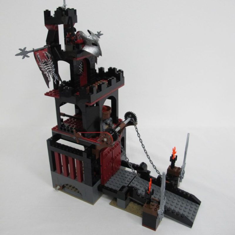 pust Watchful romantisk Vladek's Dark Fortress. Complete and with instructions, no box - JBF Toys  and Trains