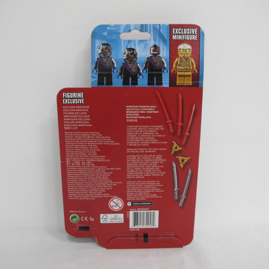 Golden Zane Accessory Set blister pack. New in original packaging JBF