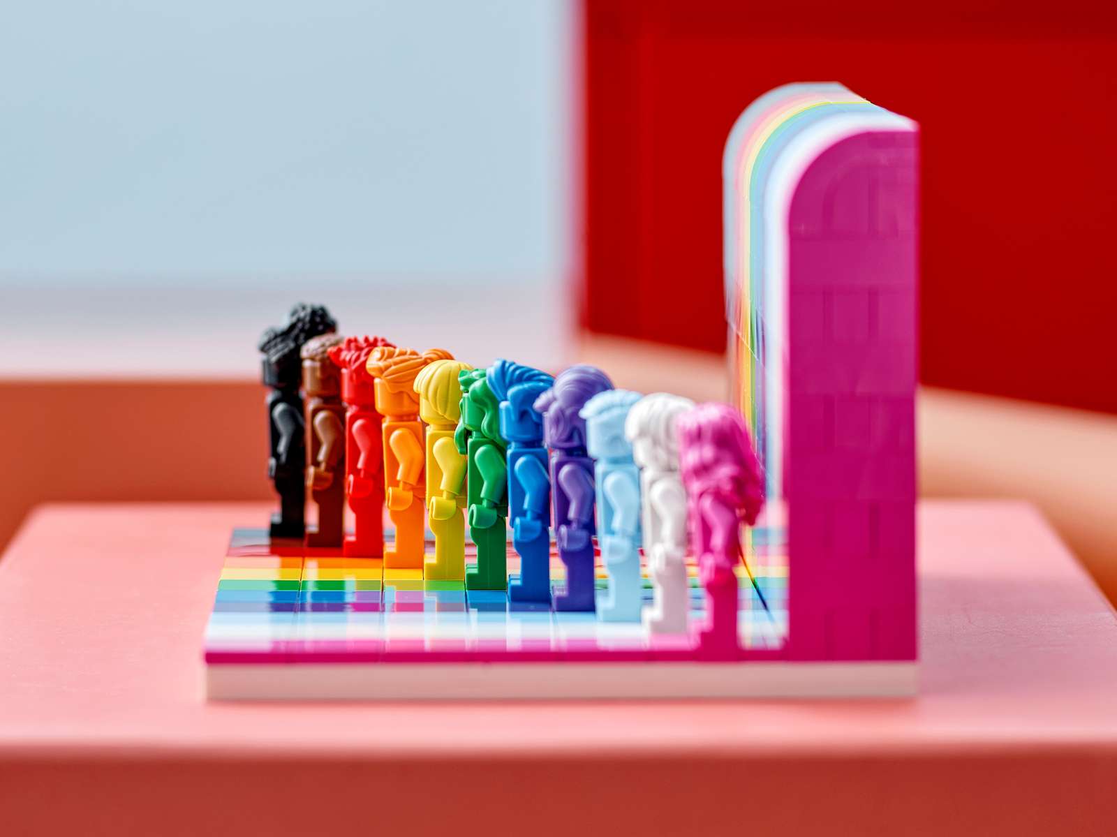 LEGO Everyone Is Awesome 40516