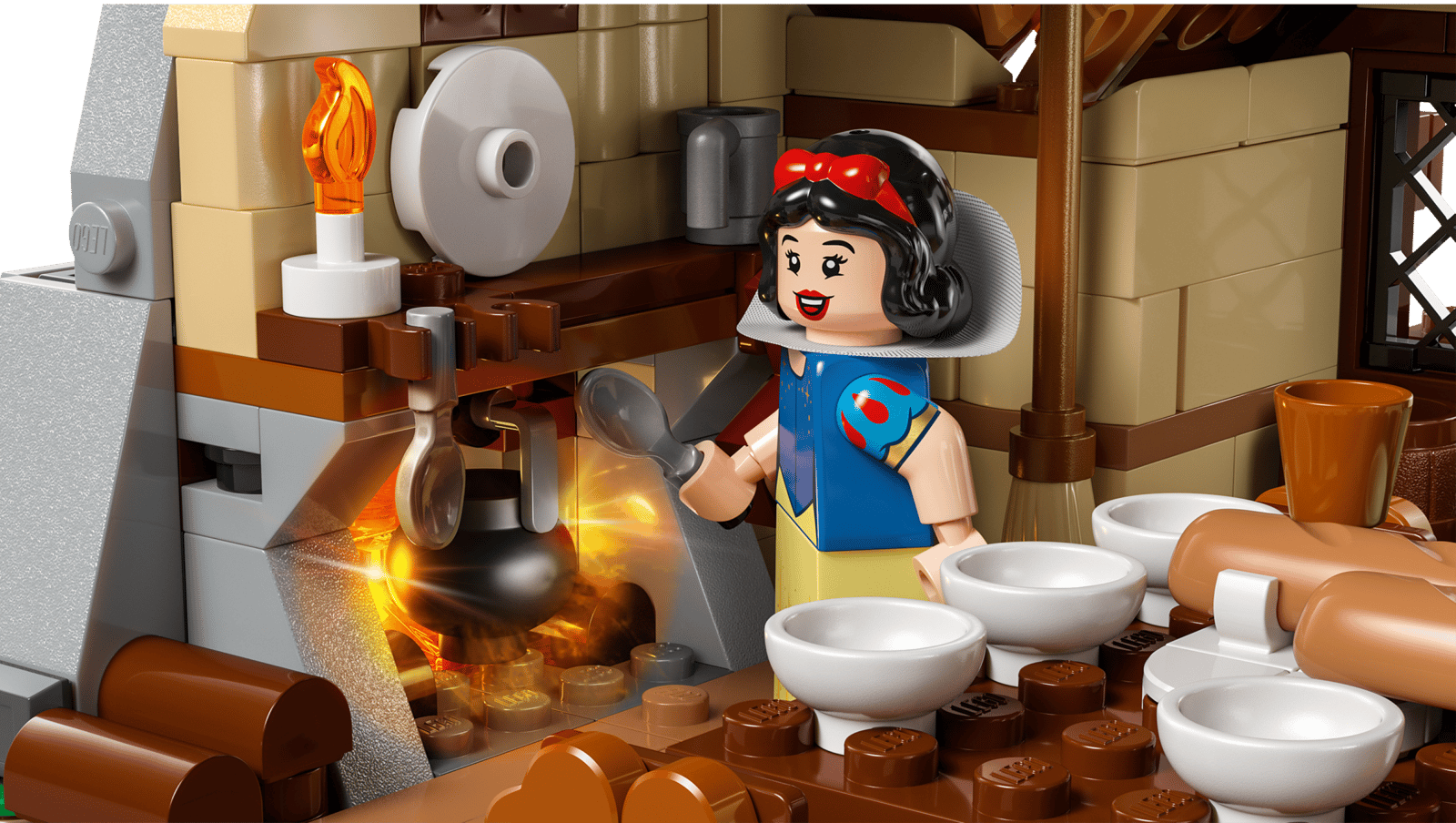 LEGO Disney Snow White and the Seven Dwarfs' Cottage 43242