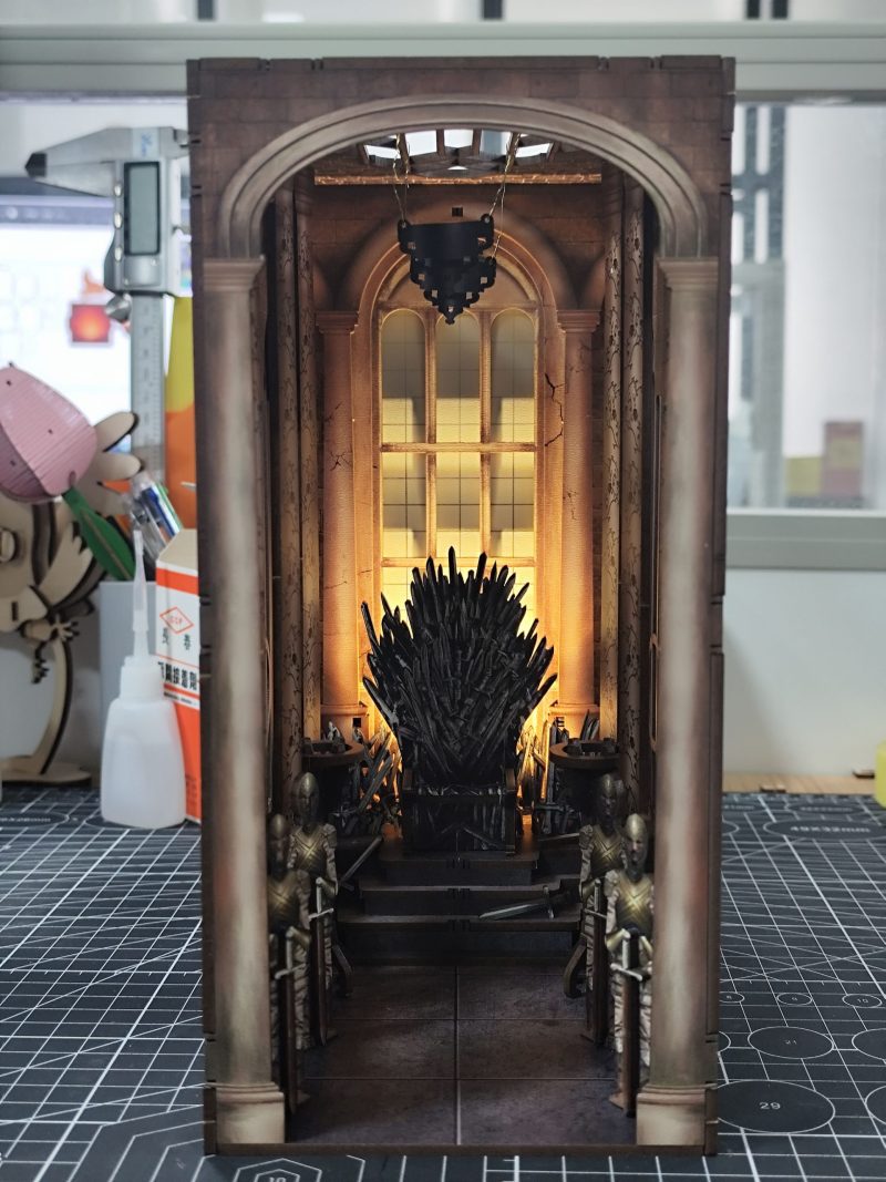 Tiny Adventures Iron Throne - Game of Thrones