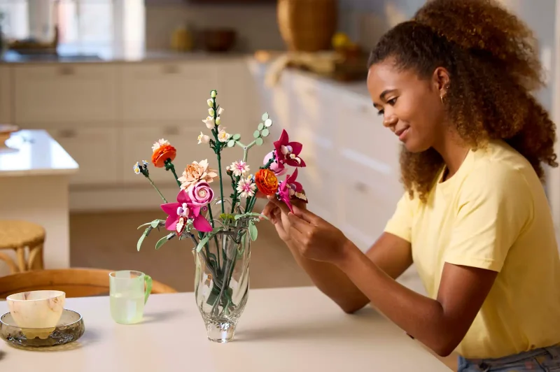 LEGO Botanical Collection 10342 Pretty Pink Flower Bouquet