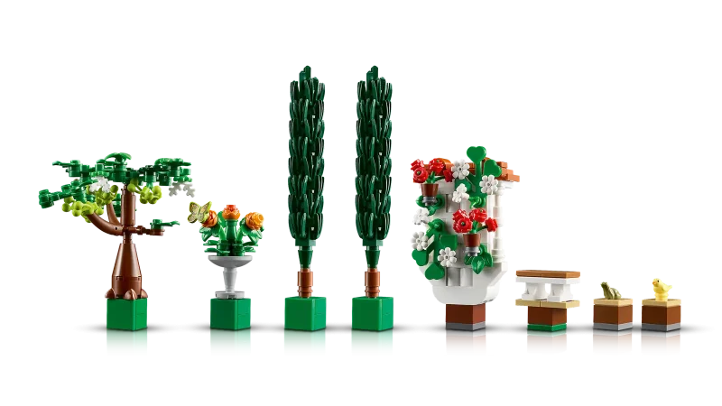 LEGO Icons 10359 Fountain Garden