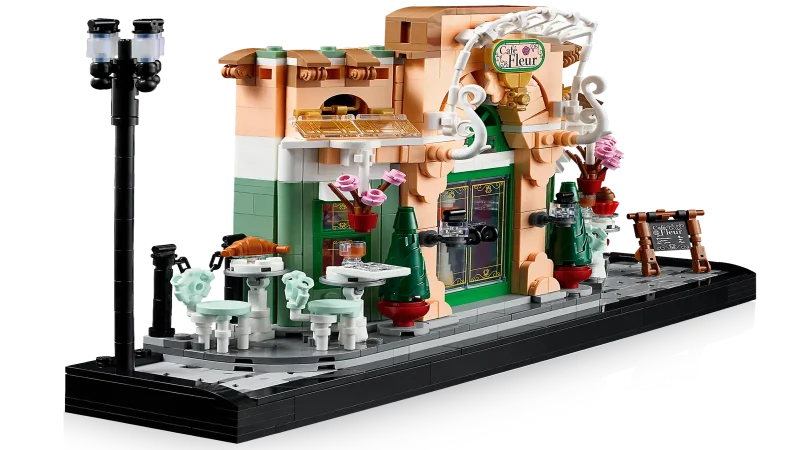 LEGO Icons 10362 French Café