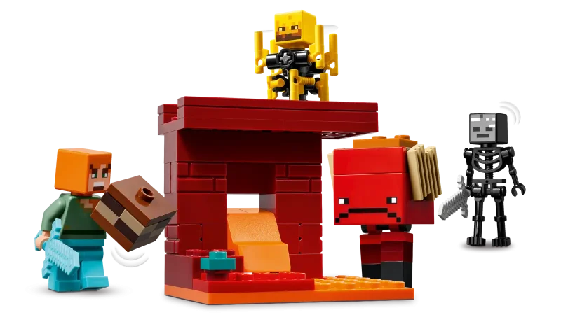 LEGO Minecraft 21266 The Nether Lava Battle