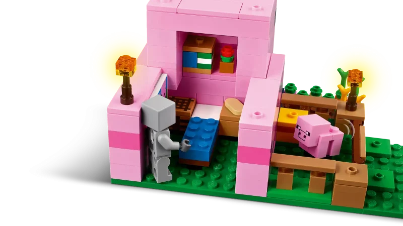 LEGO Minecraft 21268 The Baby Pig House