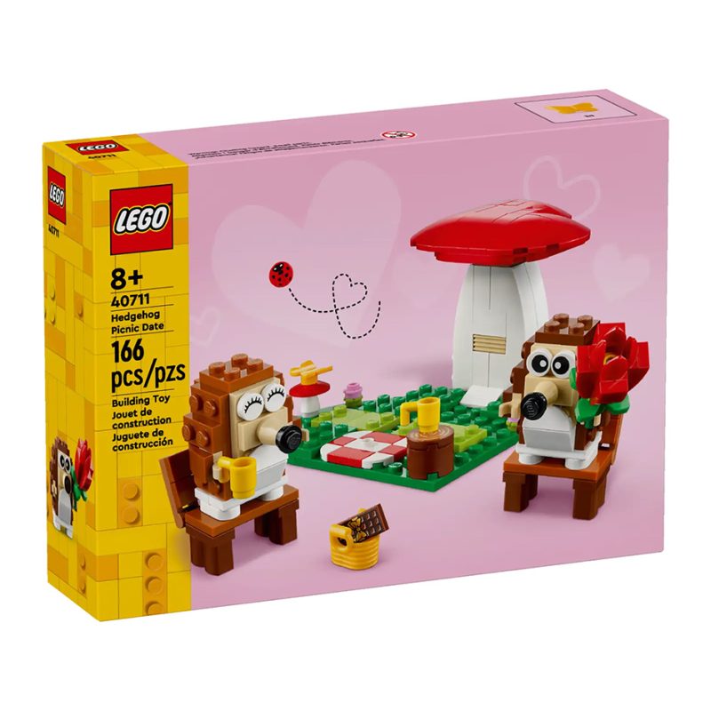 LEGO Valentine's Day 40711 Hedgehog Picnic Date Packaging