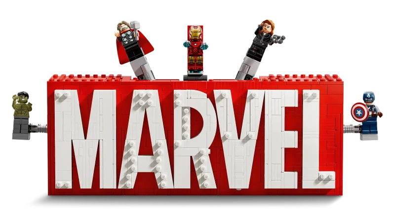 LEGO 76313 Marvel Logo & Minifigures