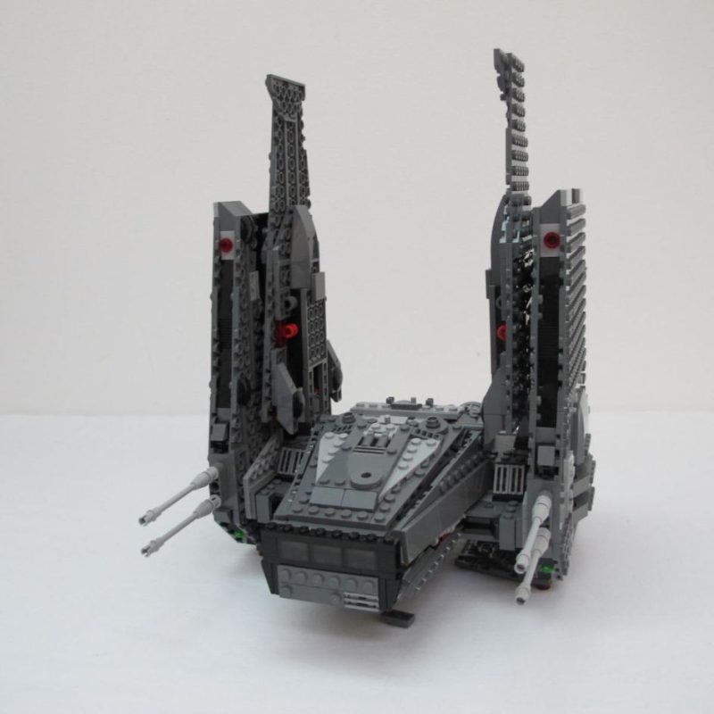 Kylo Ren's Command Shuttle. Complete with instructions and box - Image 10