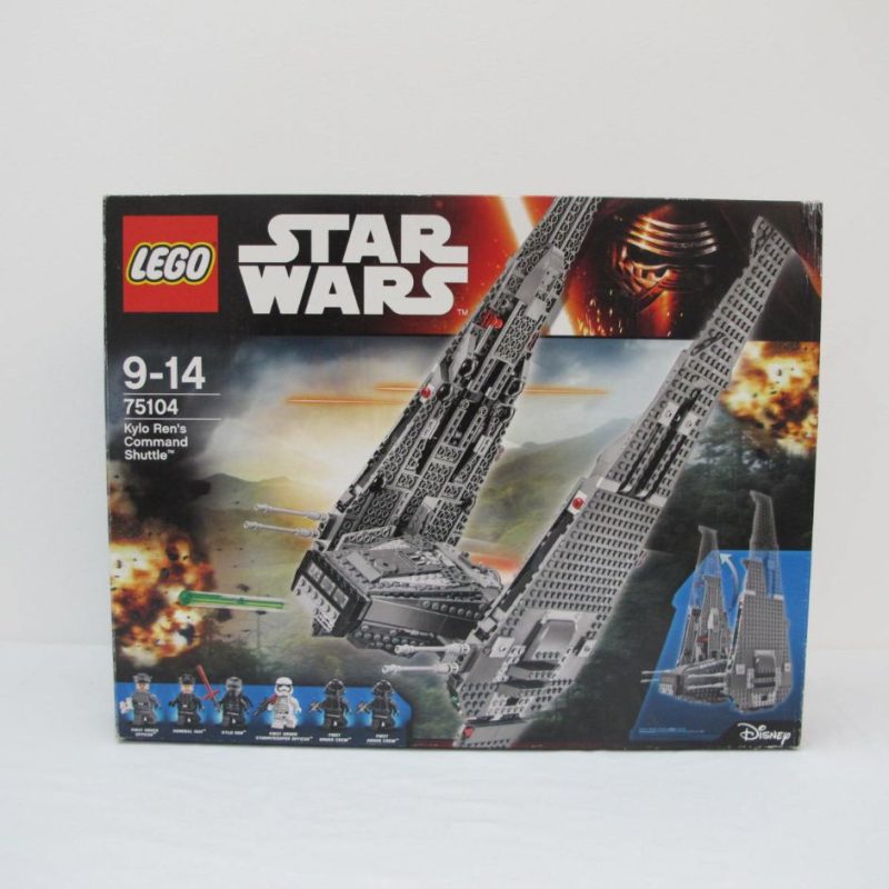 Kylo Ren's Command Shuttle. Complete with instructions and box - Image 15