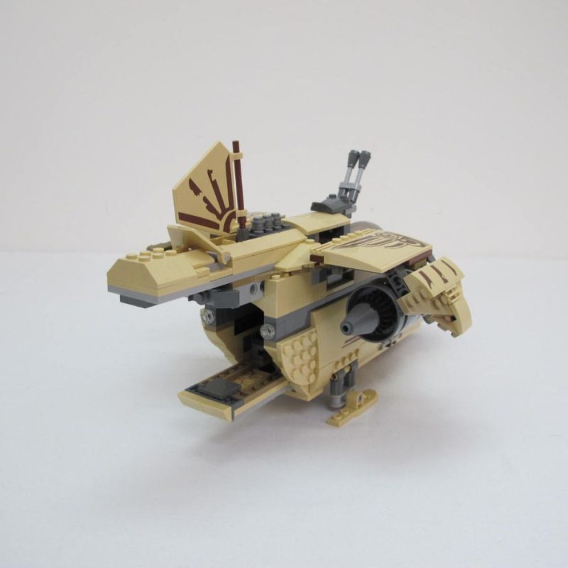 Wookiee Gunship. Complete with instructions and box - Image 12