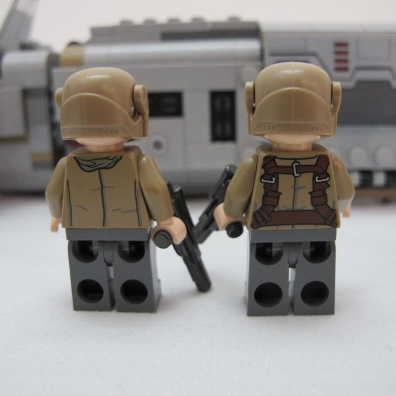 Resistance Troop Transport. Complete with instructions and box - Image 7