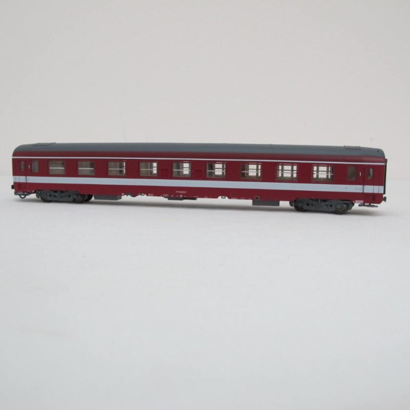 Set of Four Passenger Coaches ‘Le Capitole’ - Image 17