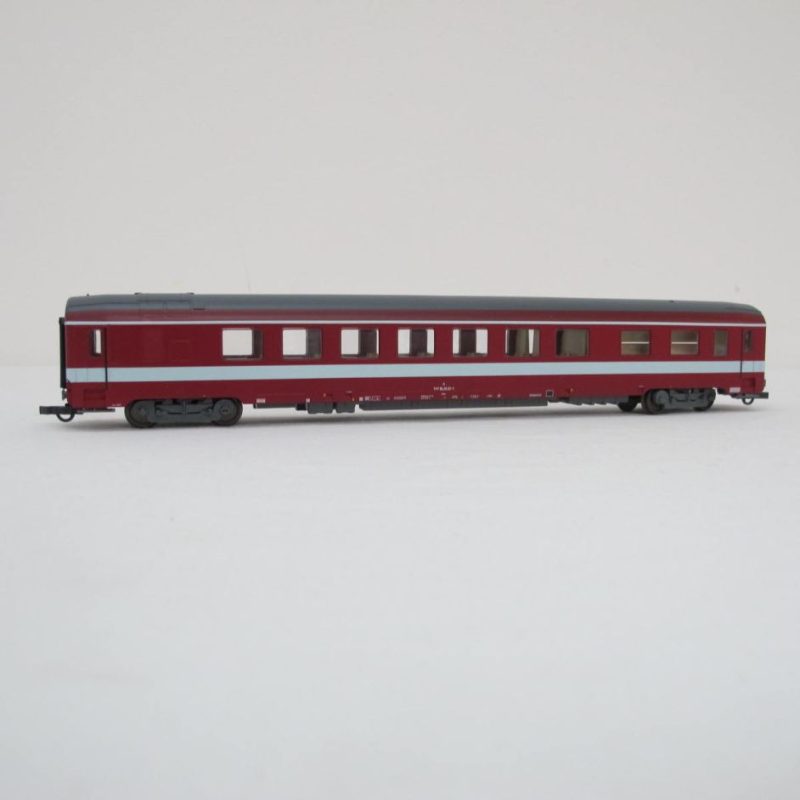 Set of Four Passenger Coaches ‘Le Capitole’ - Image 20