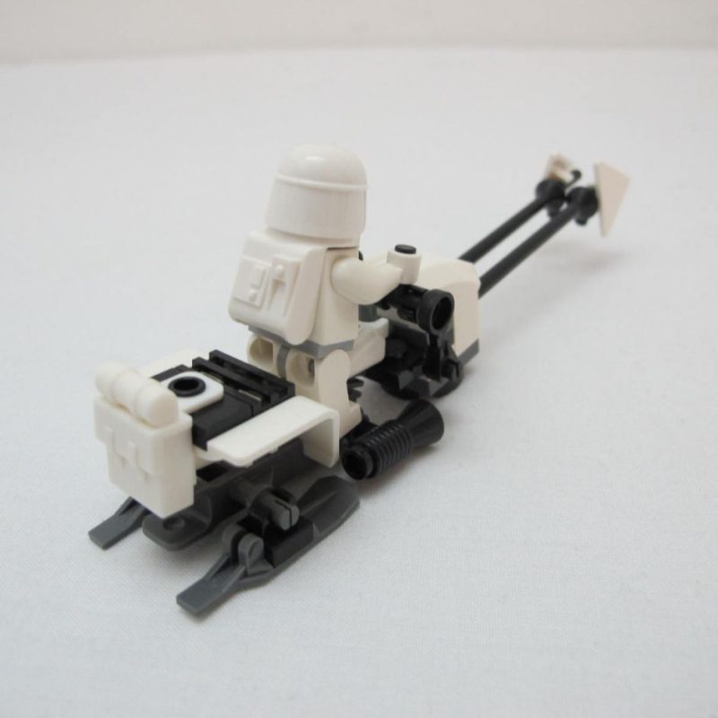 Snowtrooper Battle Pack. Complete with instructions and box - Image 4