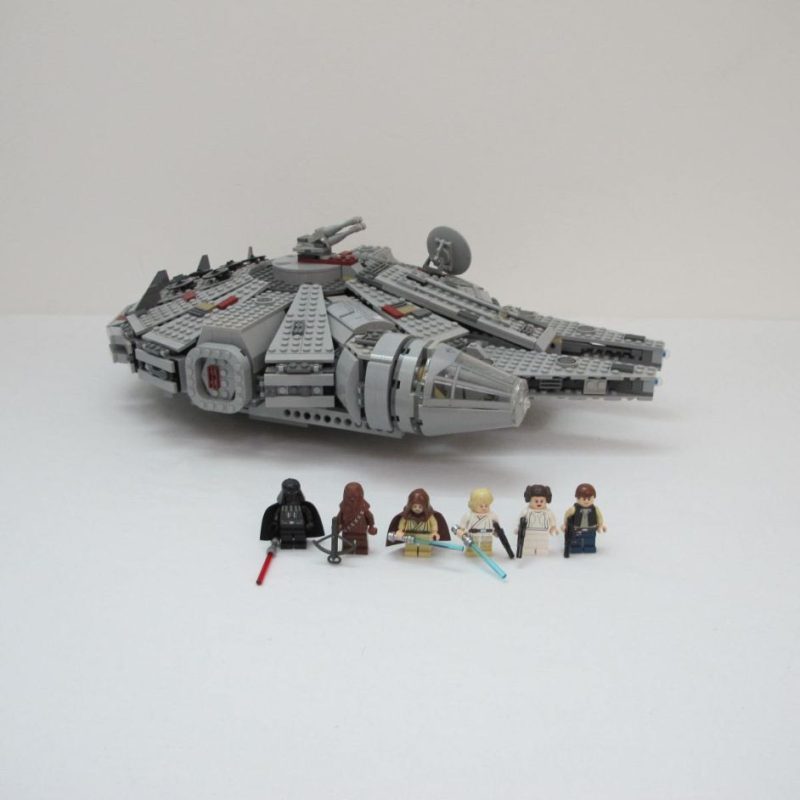 Millennium Falcon. Complete with instructions and box - Image 5