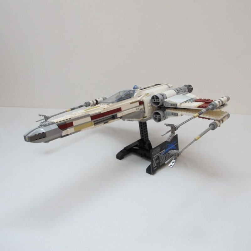 Red Five X-wing Starfighter - UCS {2nd edition}. Complete with instructions and box - Image 4