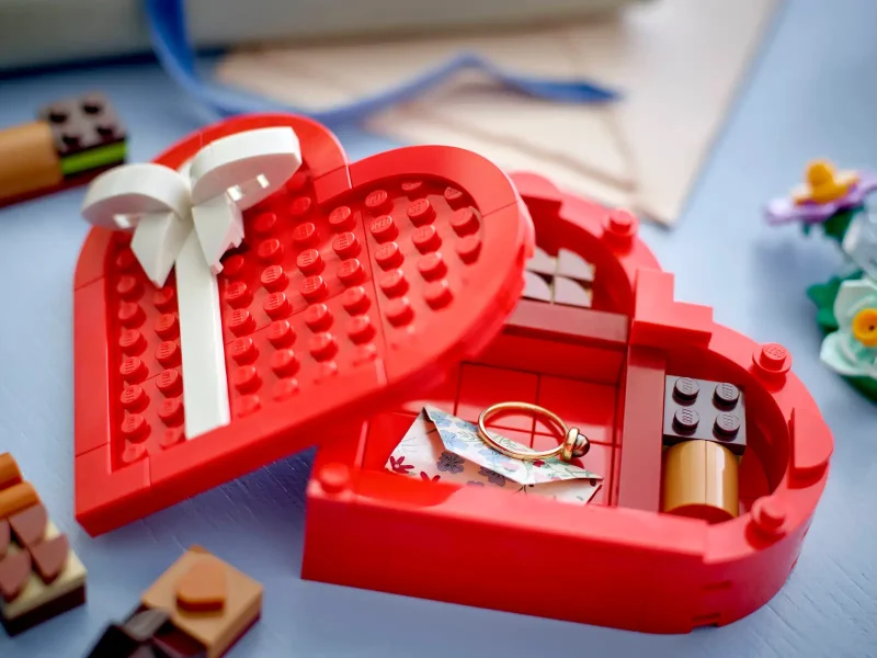 LEGO 40759 Celebration Series: Valentine's Day Box