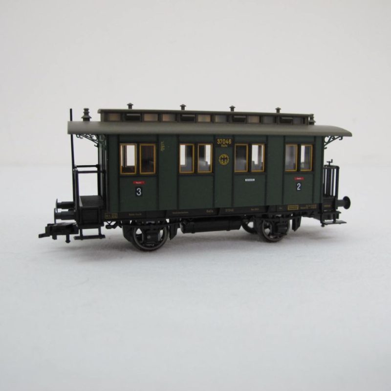 Passenger coach 050 196 Hall - Image 3