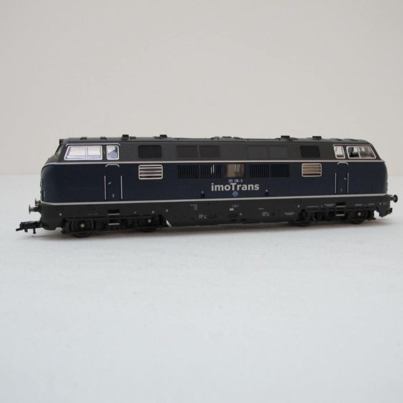 DC Diesel locomotive BR 221 PEG ‘imotrans’ - Image 11