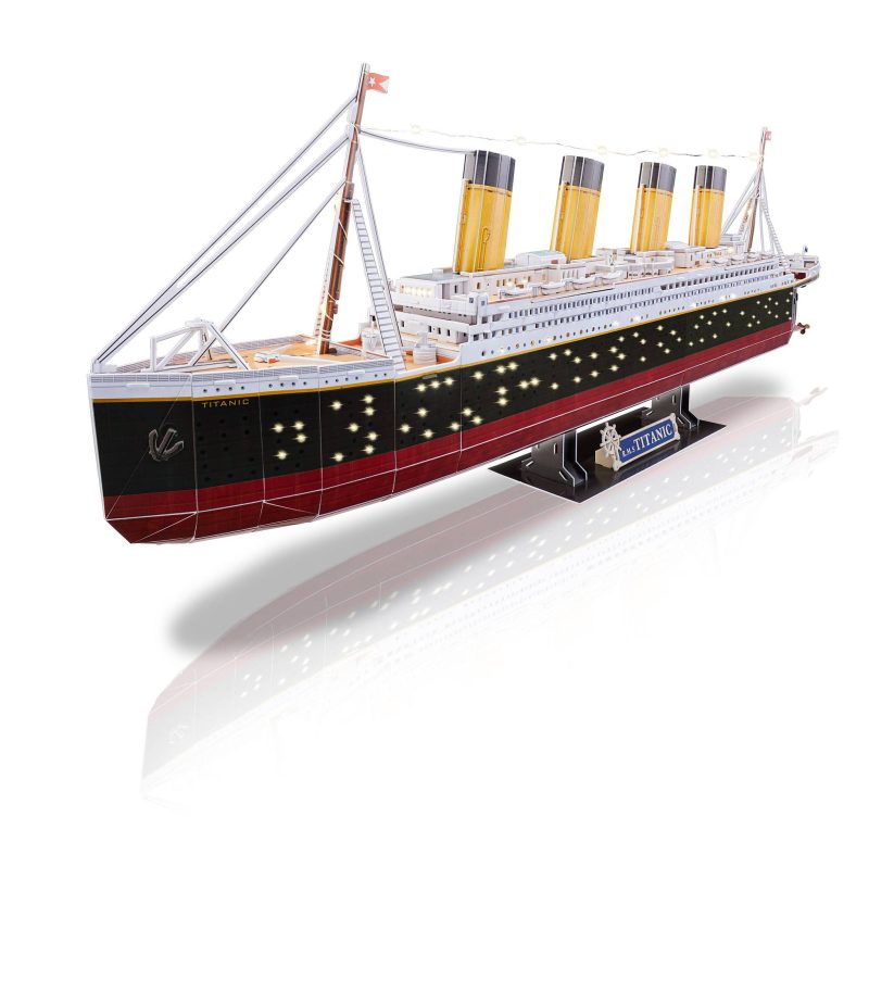 RMS Titanic - LED Edition 3D Puzzle - Image 4