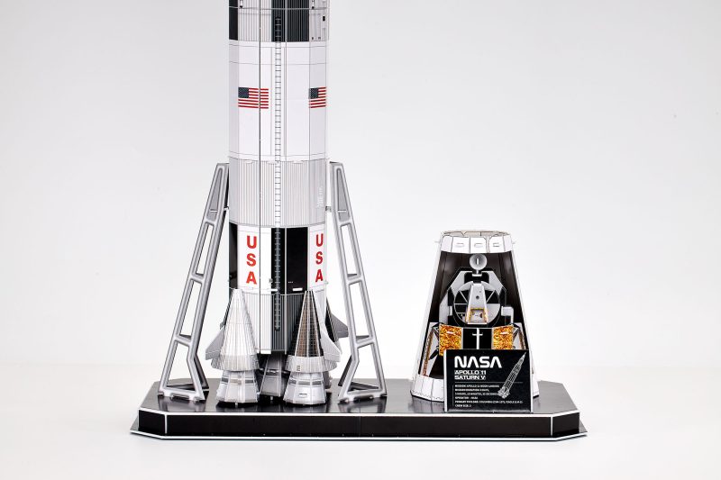 Apollo 11 Saturn V 3D Puzzle - Image 10