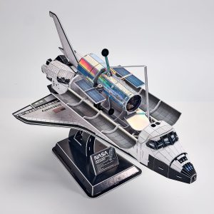 Space Shuttle Discovery Revell 3D Puzzle - Image 9