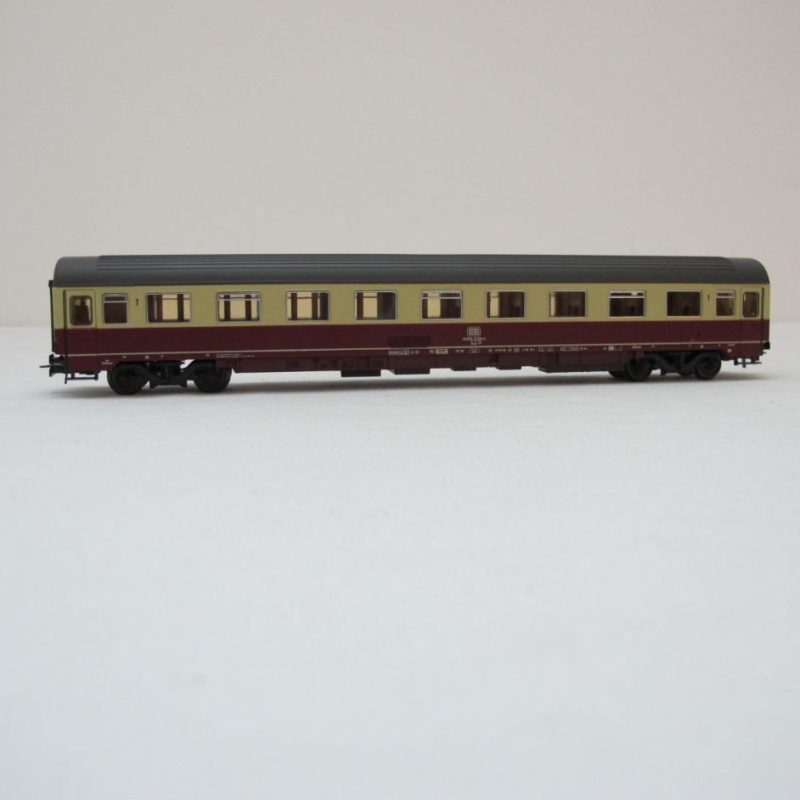 DB TEE 1st class passenger coach - Image 11