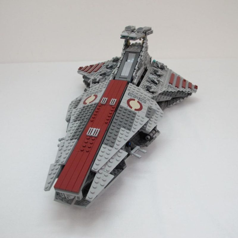 Venator-Class Republic Attack Cruiser. Complete with instructions and box - Image 2