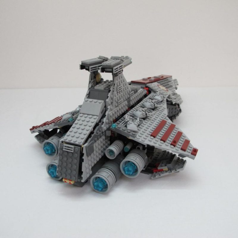 Venator-Class Republic Attack Cruiser. Complete with instructions and box - Image 4