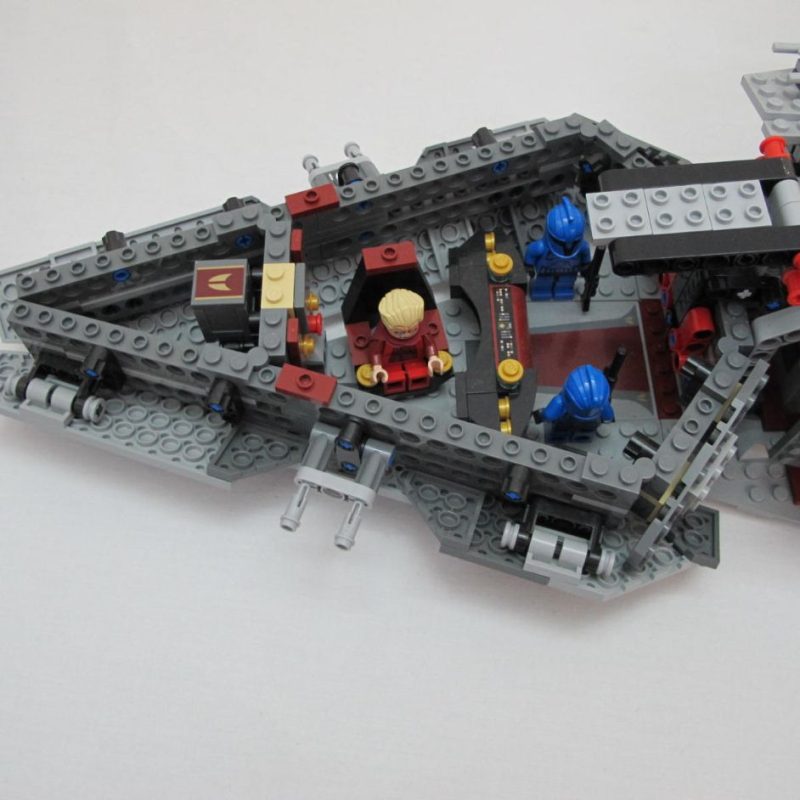 Venator-Class Republic Attack Cruiser. Complete with instructions and box - Image 7