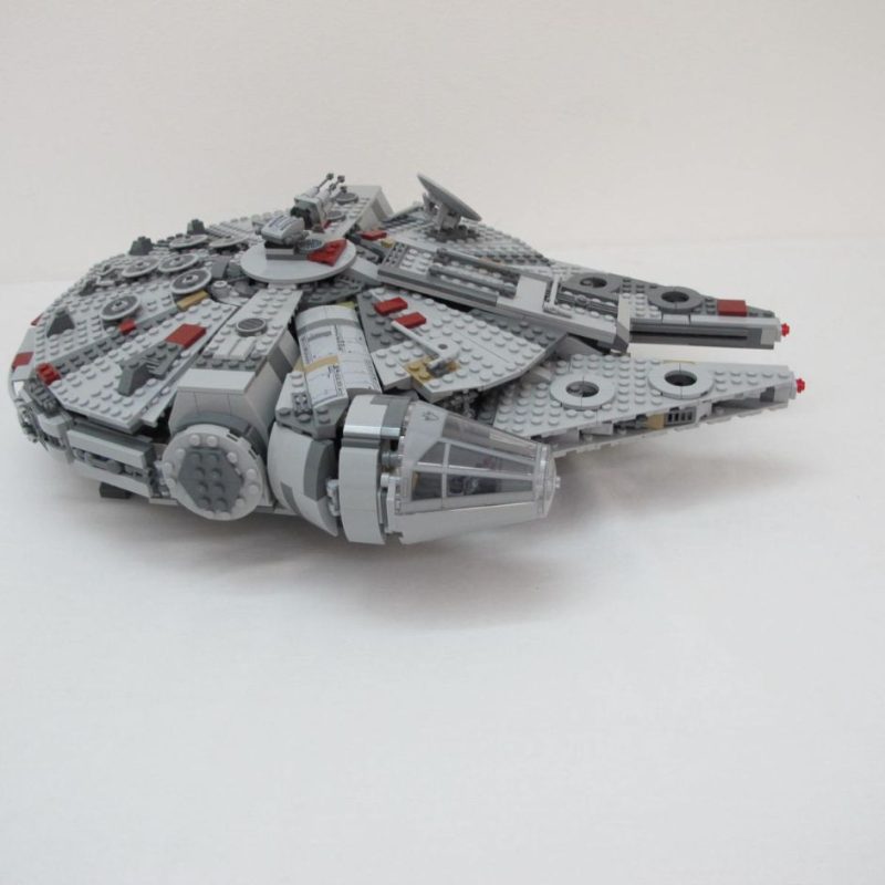 Millennium Falcon. Complete with instructions, no box - Image 13