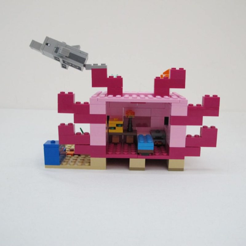 The Axolotl House. Incomplete without instructions and box - Image 3