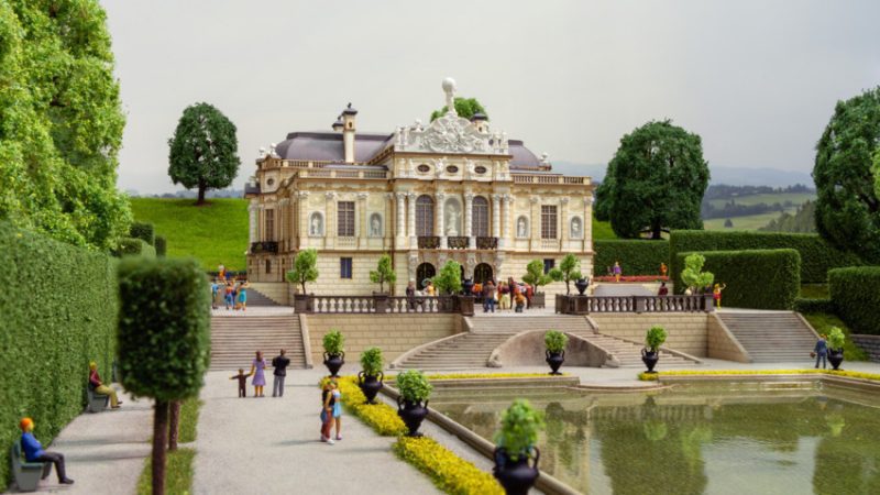 Palace Linderhof - Image 3