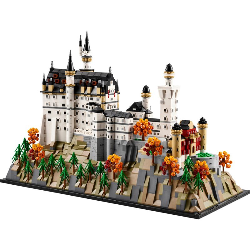 LEGO Architecture Neuschwanstein Castle (21063)