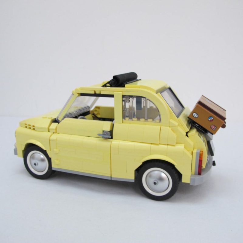 Fiat 500 {Bright Light Yellow Edition}. Complete with instructions and box - Image 3