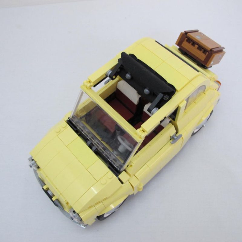 Fiat 500 {Bright Light Yellow Edition}. Complete with instructions and box - Image 4