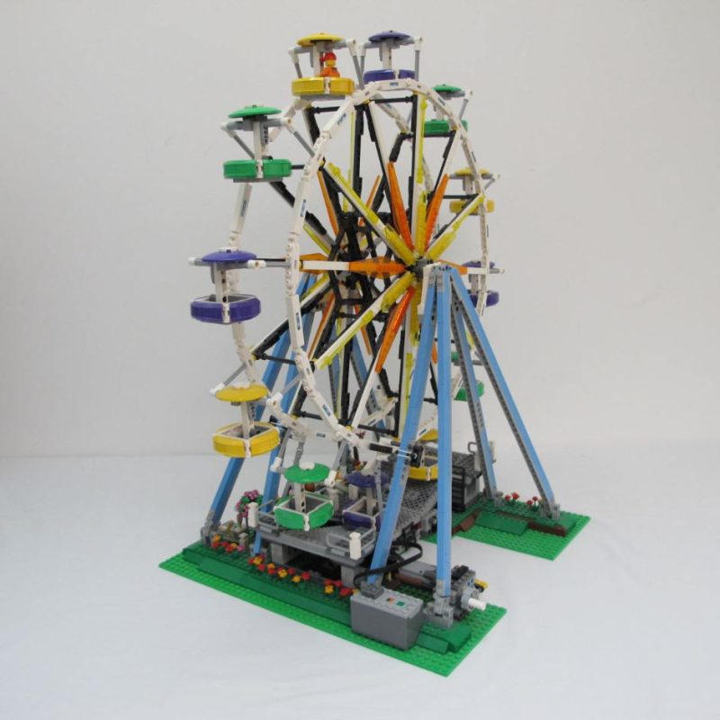 Ferris Wheel. Complete with instructions and box - Image 11