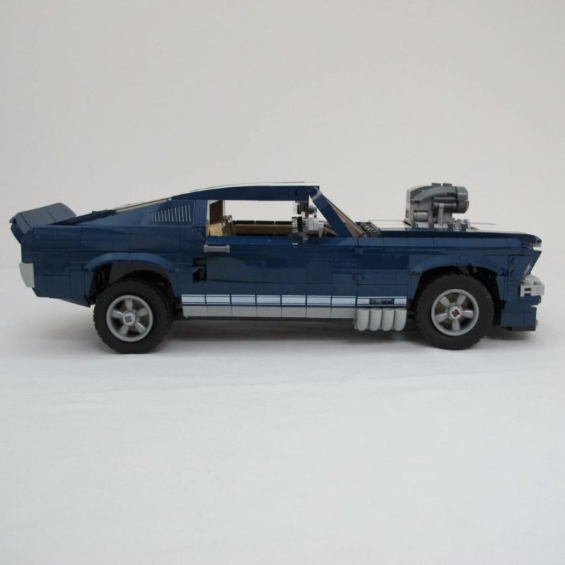 Ford Mustang. Complete with instructions and box - Image 9