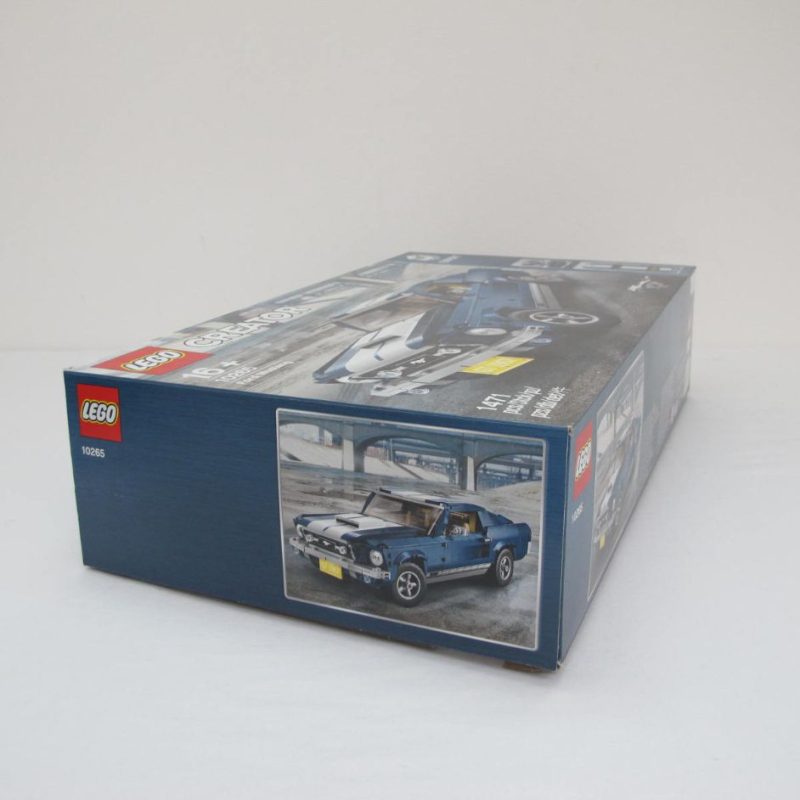 Ford Mustang. Complete with instructions and box - Image 17