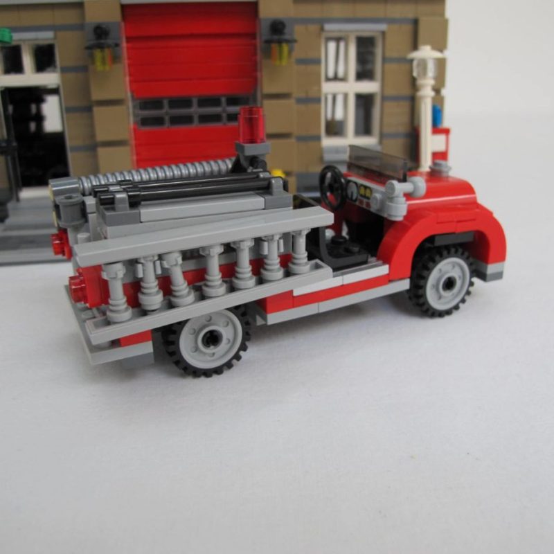 Fire Brigade. Complete with instructions and box - Image 8