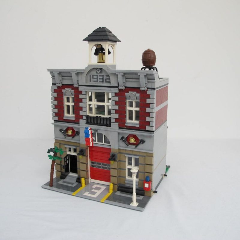 Fire Brigade. Complete with instructions and box - Image 14