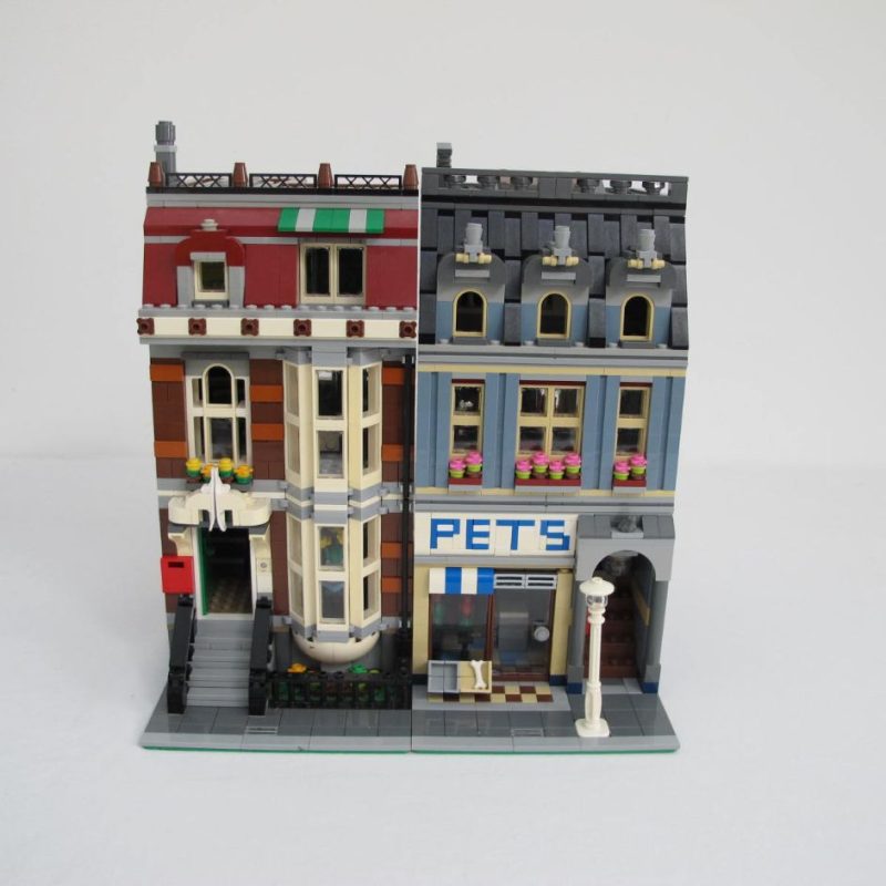 Pet Shop. Complete with instructions and box - Image 3