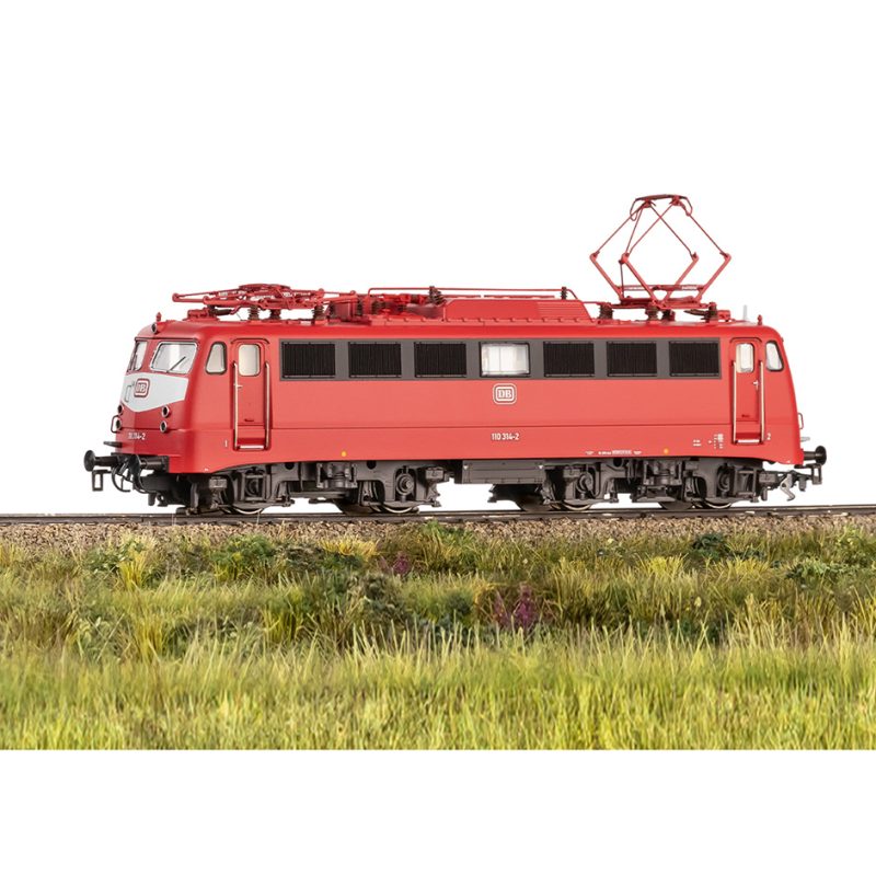 Märklin 37019 Class 110.3 Electric Locomotive