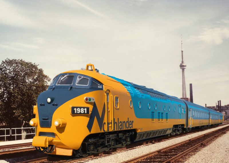 Märklin 39705 "Northlander" Diesel Powered Train