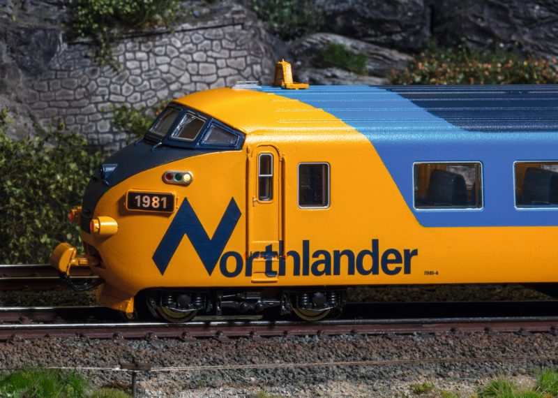 Märklin 39705 "Northlander" Diesel Powered Train