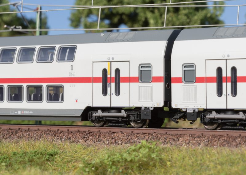Märklin 43486 IC2 Type DApza 687.2 Bi-Level Intermediate Car, 1st Class