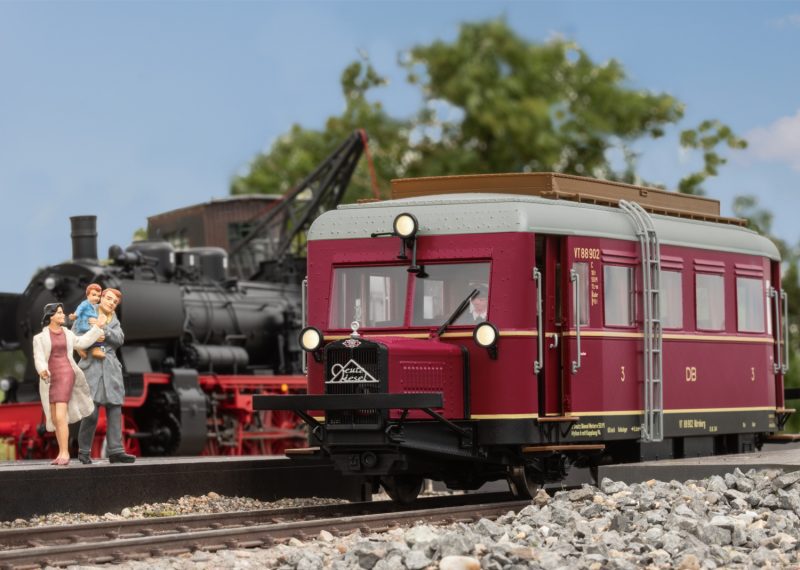 Märklin 55133 Class VT 88.9 Diesel Powered Rail Car - the "Pig's Snout"